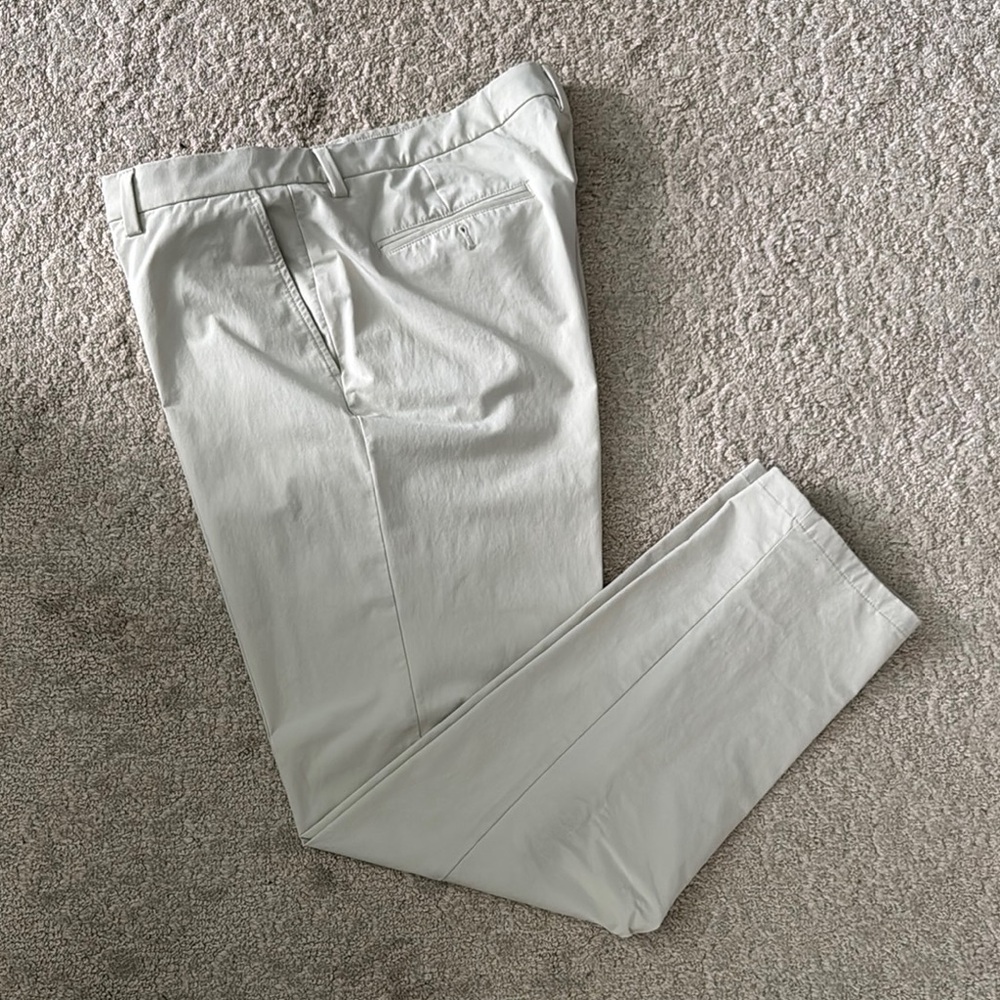Vineyard Vines Men's Cream Chinos